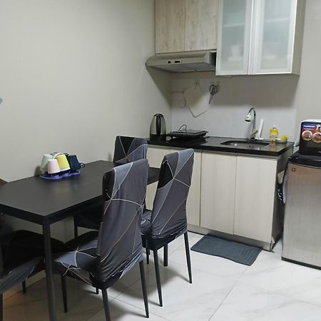 Monarch Parksuites - Balmoral Place Paranaque City ภายนอก รูปภาพ