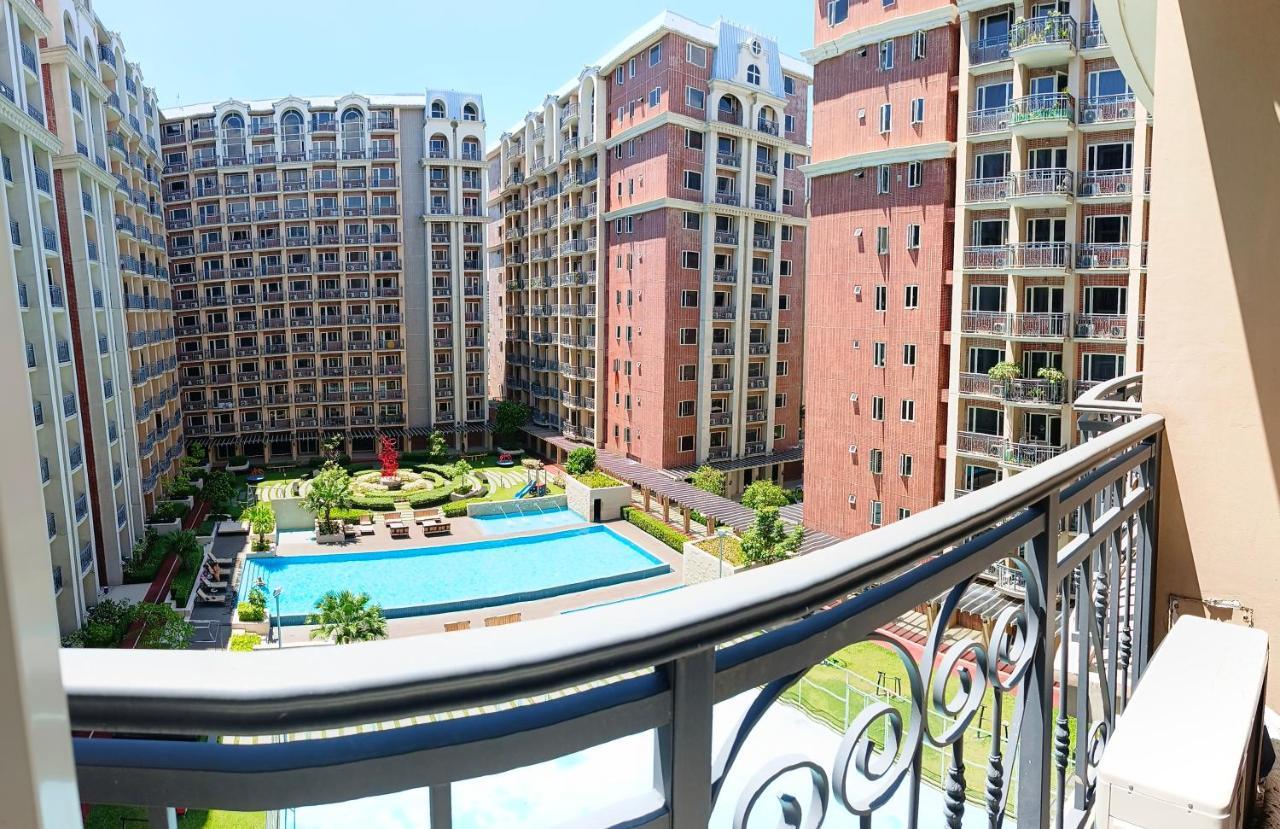 Monarch Parksuites - Balmoral Place Paranaque City ภายนอก รูปภาพ